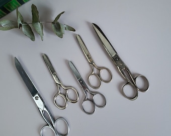 Vintage Metal Scissors Set: Sewing Craft Decoration