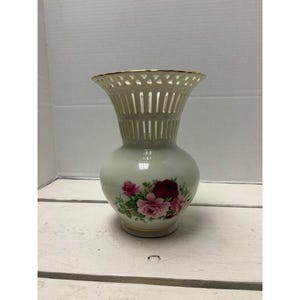 Vintage Ceramic Vase With Lattice Top & Pink Rose Design
