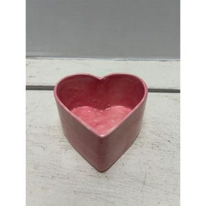 Pink Ceramic Heart-Shaped Decorative Bowl