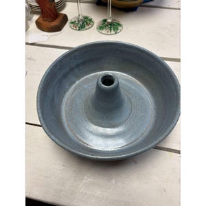 Aubrey Brown Light Blue/Blueish Gray Stoneware Bundt Pan