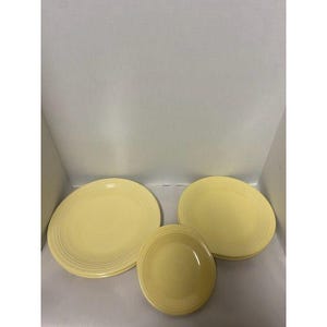 Fiesta Ware Yellow Dinner Set 6 piece Serves 2 (2 Salad, 2 Dinner, 2 Large)