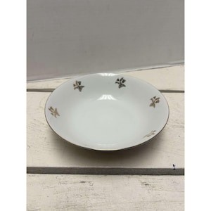 Bareuther Bavaria White & Gold Floral Porcelain Bowl With Lid