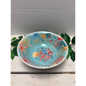 Hand-Painted Coastal Themed Ceramic Bowl Featuring Starfish & Coral Design