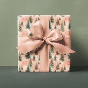 Carta da regalo con motivo a foresta invernale, carta da regalo con albero di Natale, carta da regalo con albero di pino, carta da regalo stagionale con motivo a fiocco di neve, carta da regalo rosa con albero di Natale