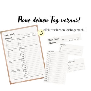 Könnte beinhalten: Zwei druckbare Tagesplaner-Seiten für das Studium mit hellbraunem Hintergrund. Die Seiten sind in Abschnitte für das heutige Ziel, die Prioritätenliste, den heutigen Zeitplan und Notizen unterteilt. Der Text "Plane deinen Tag voraus!" und "Effektives Lernen leicht gemacht!" ist auf den Seiten gedruckt.