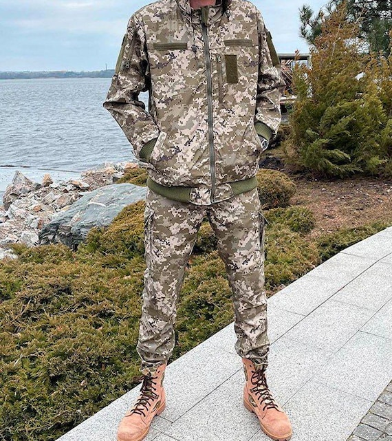 軍　MM14 迷彩柄　防寒ジャケット ヴィンテージ ウクライナ製オリジナルミリタリーカモジャケット