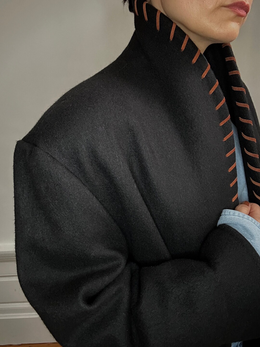 Black Elegant Wool Coat Shawl main image 1