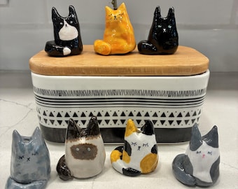 Cat Whisker Vase: Handmade Air Dry Clay, Hand-Painted, Resin Glaze