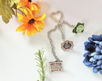 Lapel Pin Display Chain with Locking Backs | Holds 3 Enamel Pins Handmade Bag Charm & Ita Bag Pin Connector | No-Drop Locking Pin Keepers