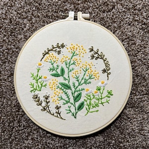 8-Inch Hand-Embroidered Wildflower Hoop Art – Handmade Floral Wall Decor