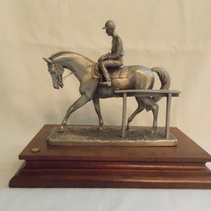 Racehorse~Statue~Figurine~Pewter~Thoroughbred~Jockey~Kentucky Derby~Chilmark~Fine~Pewter~Limited~Signed~1979~Paddock Walk