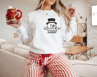 Tis The Season To Be Freezin Sweatshirt, Snowman Peeking Shirt, Winter Christmas Design Tee, Cute Snowman Shirt, Christmas Sweatshirt