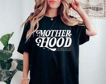 Motherhood Shirt, Trendy Mama T Shirt, Mom Life Tee, Oversized Graphic Mom T-shirt, Motherhood T Shirt,Cool Mom Club,Trendy Mom Gift for Tee