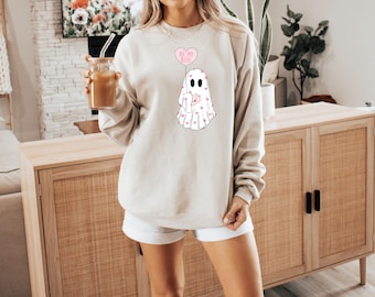 Be My Boo Sweatshirt, Ghost Sweater, Valentines Day Shirt, XOXO Sweatshirt, Women Valentines Day Sweatshirt,Heart Sweatshirt,Girlfriend Gift