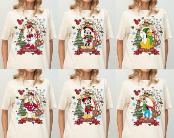 Koszulka retro Disney Very Merry Christmas, spersonalizowana koszulka świąteczna Disney ze wszystkimi postaciami, rodzinne koszulki świąteczne Disney, świąteczna koszulka grupowa