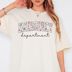 Flower Emergency Department T-Shirt, Trendy Nurse Shirt, Popular ED Outfit, Gifts For New Nurse, Woman Health Department Tee, Nurse Gift