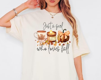 Nur ein Mädchen, das Herbst Shirt liebt, Kaffee Shirt, Kürbis Shirt, Coquette Shirt, gemütliches Vibes Shirt, Herbst Liebhaber T-Shirt, Herbst T-Shirt, Halloween Geschenk