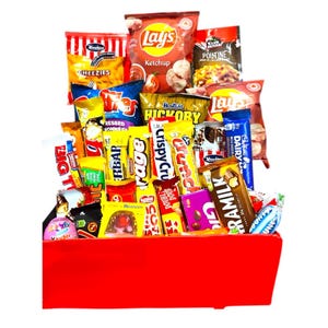 Ultimate Snack box | Pudełko na prezent wielkanocny | Kanadyjskie przekąski l Pudełko na prezent urodzinowy | Prezent wielkanocny dla dzieci | Pudełko na prezent na ukończenie szkoły