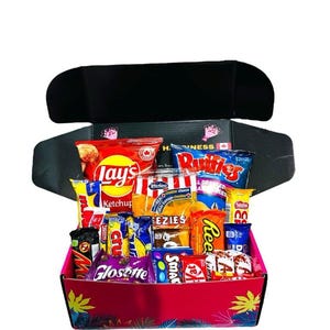 Ultimate Canadian Snacks Gift Box, Pudełko prezentowe na Walentynki, Kosz prezentowy na urodziny, Kosz żywnościowy od Giftly Treats