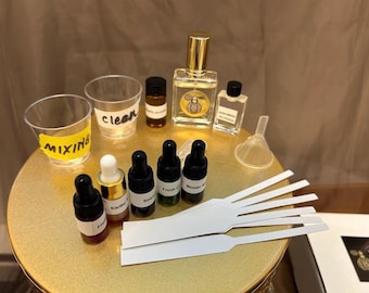 Personality Perfume DIY Kit: Discover Your Aromatic Archetype