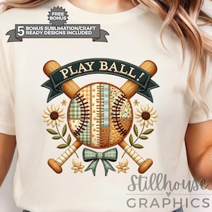 Play Ball png, diseño de girasol con lazo de béisbol de patchwork, archivo de sublimación de béisbol para el día del partido de Coquette, diseños digitales del club de mamás de béisbol