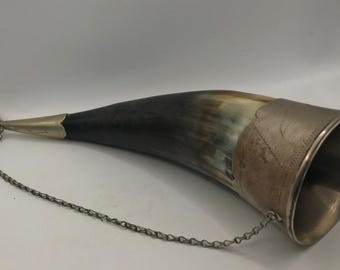 1970s UdSSR Handgefertigtes Bovone-Horn mit Kupfernickel-Belag - Symbol der kaukasischen Gastfreundschaft