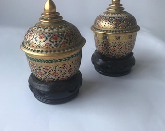 Matching Pair of Small, Beautiful Hand-Painted Benjarong Thai Porcelain lidded jars, with Hand-Carved Wooden Display Bases. Free UK delivery