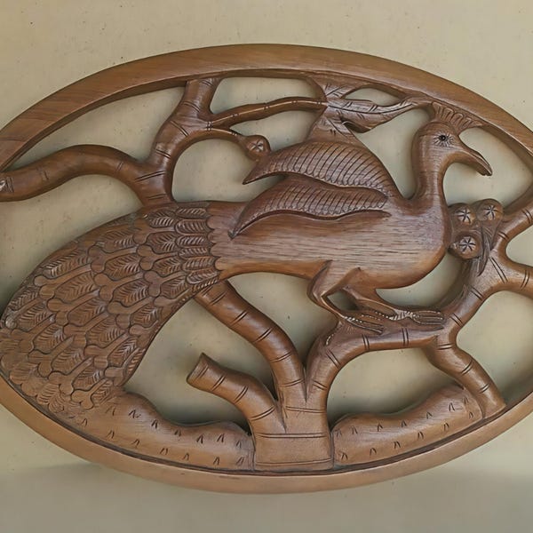 Exquisite Vintage Balinese Suar Wood Wall Panel – Hand-Carved Bird Motif by Made Mulyani Style