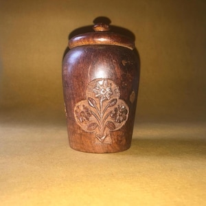 Vintage Hand-Carved Wooden Tobacco or Spice Jar/Urn with Lid. Free UK Delivery
