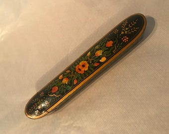 Antique Edwardian Qalamdan: Hand-Painted Papier Mache Pen Case