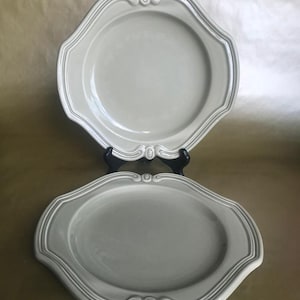 Timeless Elegance from Provence: Vintage Faience du Poët-Laval Sage Green Plates (Pair, 1970s)