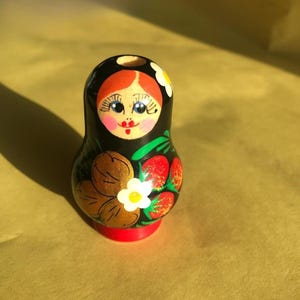 A Whimsical Delight: The Vintage Matryoshka Russian Doll Toothpick Holder