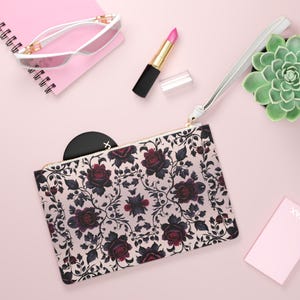 Black & Crimson Rose Ombré Clutch Bag, Florale Handtasche, Abendtasche, Damenmode-Accessoire, Geschenk für Sie, Hochzeit Clutch