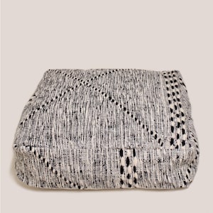 Moroccan Pouf 60x60 – Vintage Wool Floor Cushion – Handmade Berber Seat – Boho Living Room Decor – Gift Idea