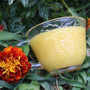 100% Natural Beeswax Candle in One of a Kind Glassware {-} Homegrown Beeswax without Artificial Fragrances {-} Hand Poured Small Batch