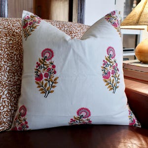 22&quot; Set of Two, Block Print Pillow Cover, White Pink Pillow, Bohemian Pillow Cover, Mid Century Modern Accent Pillow, Pair, Big Pattern 2PCS