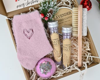 Rose Spa Geschenk-Set Handgefertigte Sojakerze, Badebombe & Salze, Weihnachtsgeschenk für Sie, Lavendel-Spa-Set