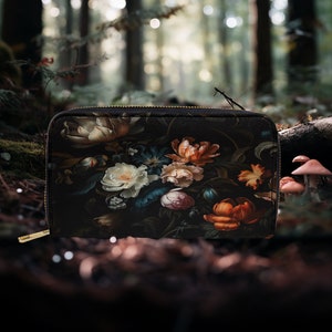 Petit portefeuille en cuir végétalien Forestcore Cottagecore foncé Witchy Botanical Fantaisie Gothique Compact Porte-cartes de crédit Organiseur Sac à main nature
