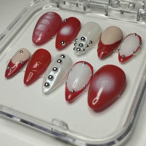 Red Press on Nail Set