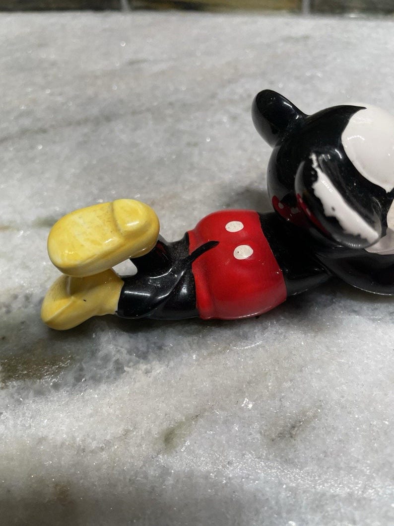 Vintage 1970s Ceramic Walt Disney Mickey Mouse Lying Down Figurine image 3