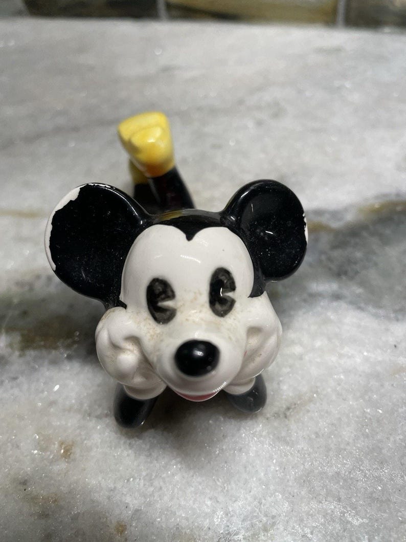 Vintage 1970s Ceramic Walt Disney Mickey Mouse Lying Down Figurine image 2