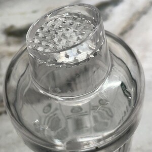Tanqueray Gin Classic Cocktails Shaker Mixer Plastic Recipes Bar Bartender Drink image 9