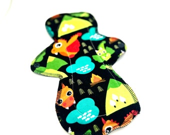 Cloth Pad Mama cloth 10" Moderate Windpro Reusable Windpro Snap  Bumstoppers Euro Dragons Cotton Lycra