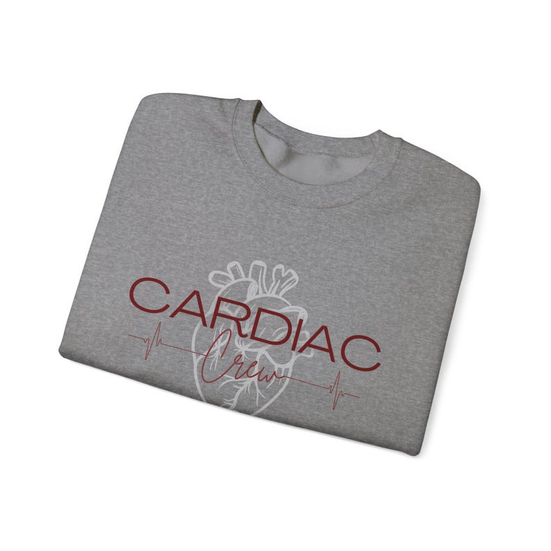 Sudadera de equipo cardíaco / Sudadera de equipo Cadriac / Sudadera de enfermera de cardiología / Sudadera de enfermera cardíaca / Sudadera de enfermera cardíaca / Sudadera de UCI imagen 4