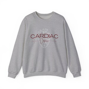 Sudadera de equipo cardíaco / Sudadera de equipo Cadriac / Sudadera de enfermera de cardiología / Sudadera de enfermera cardíaca / Sudadera de enfermera cardíaca / Sudadera de UCI imagen 2