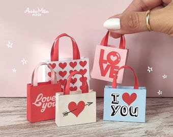 Miniature Valentine's Day bags for dollhouse decorations, Digital download, Mini printables, Diorama supplies and accessories