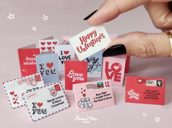 12 Miniature Valentine's Day Cards with envelopes and 1 garland, Dollhouse printables, Diorama accessories and supplies, Mini decorations
