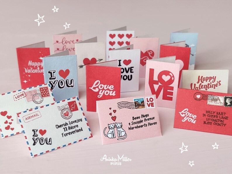 Miniature Valentines Day cards set in 1/6 scale. Features cute red and pastel designs with I Love You, Happy Valentines Day and vintage-style love letters. Ideal for collectors, gifts, or DIY projects