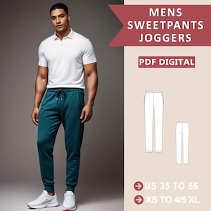 Puede incluir: Un patrón digital PDF para pantalones de chándal para hombre. El patrón incluye las tallas US 35 a 56 y XS a 4/5 XL. La imagen muestra a un hombre con una camiseta polo blanca y pantalones de chándal de color verde azulado.