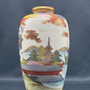 Antique Japanese Satsuma Hand Painted Pottery Vase, Circa 1920, 25cm